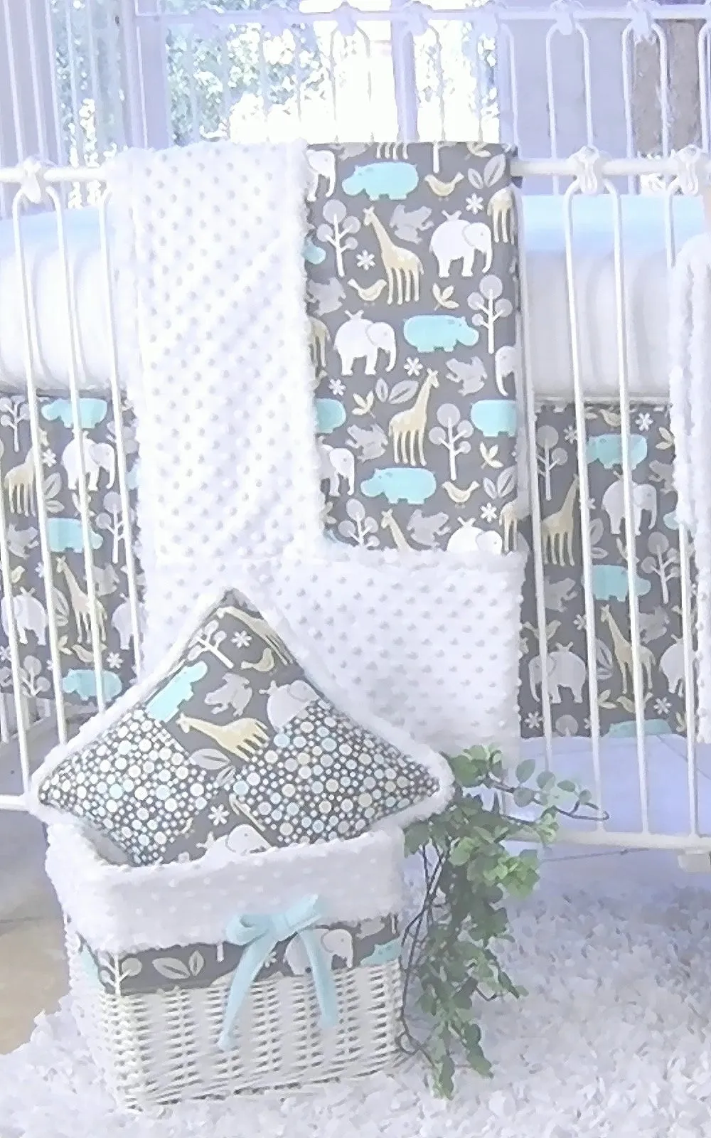 Animal Cookies Bleu 3 Piece Crib Bedding Set