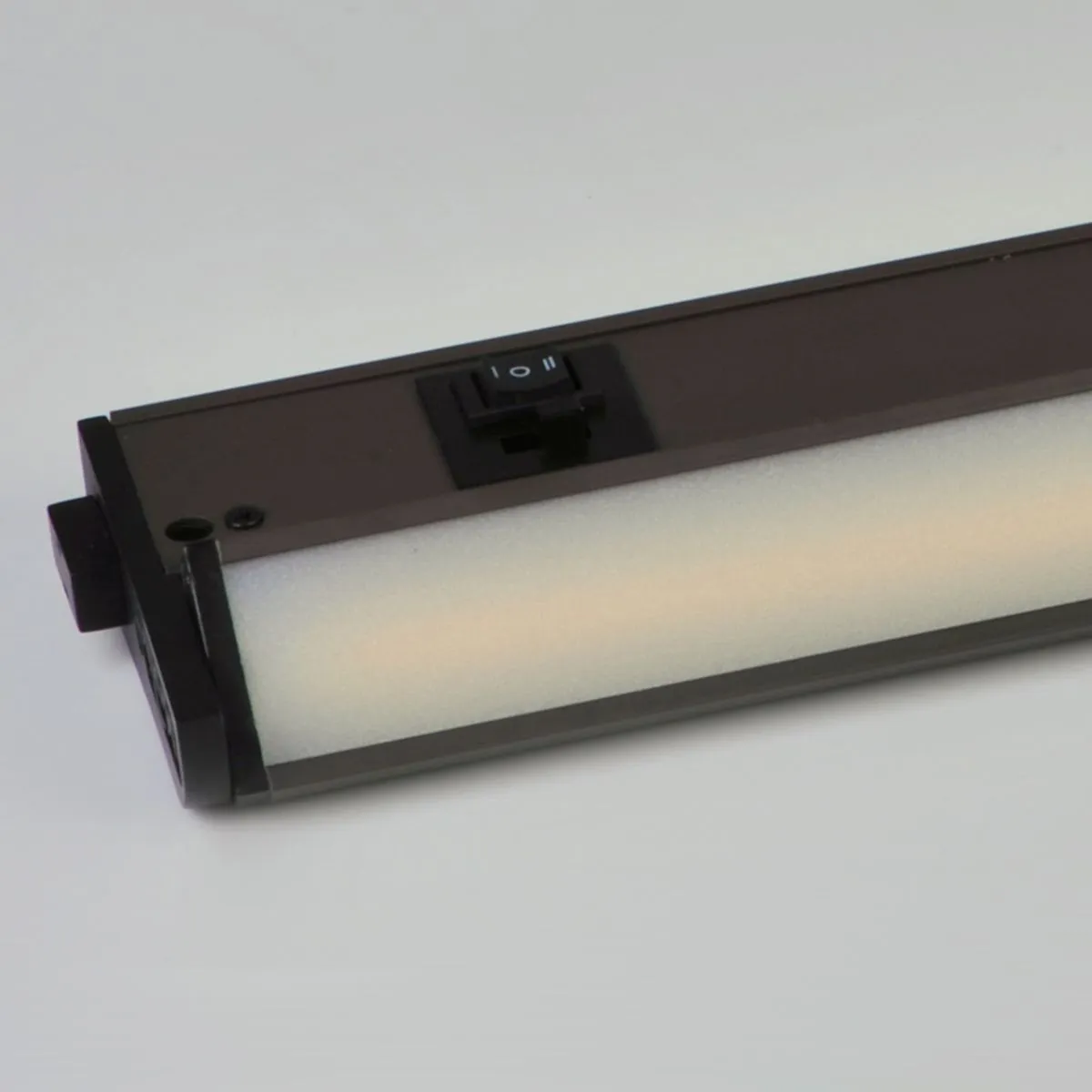 CounterMax 5K 18 Inch LED Under Cabinet Light, 2700K to 5000K, 1200 Lumens, 120V, Nickel