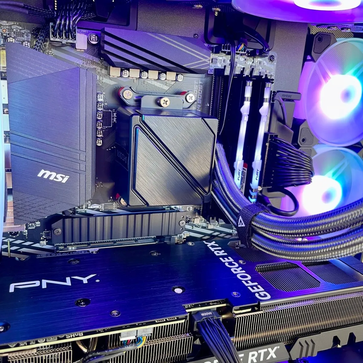 IGaming Ryzen 7 5700x | RTX 4060 Ti-4070 Ti super | Antec C8 Edge