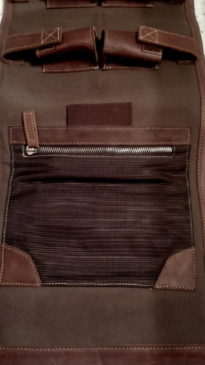 John Allen's- Gentlemen's Leather Personal Grooming Travel Case