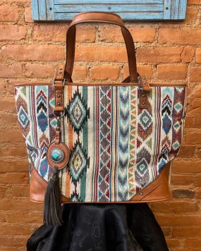 Justin Jacquard Aztec Print Concealed Carry w/ Removable Key Fob Tote Handbag Purse 23053747