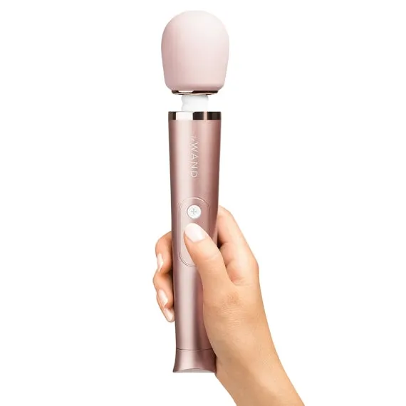 Le Wand Petite Rechargeable Travel Wand Gold