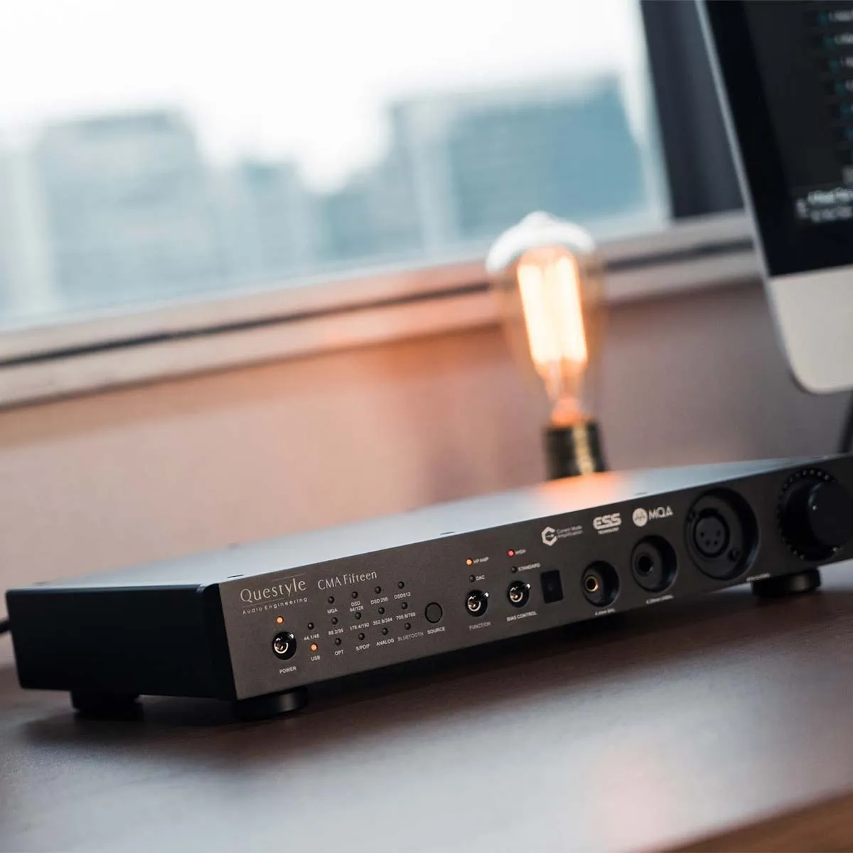 Questyle CMA Fifteen DAC & Headphone Amplifier