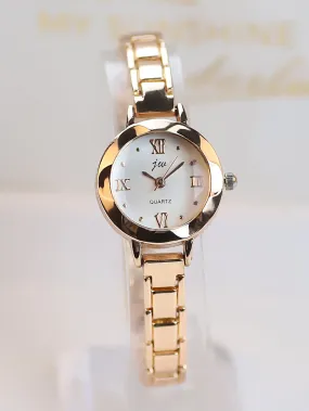 Round Pointer Quartz Watch