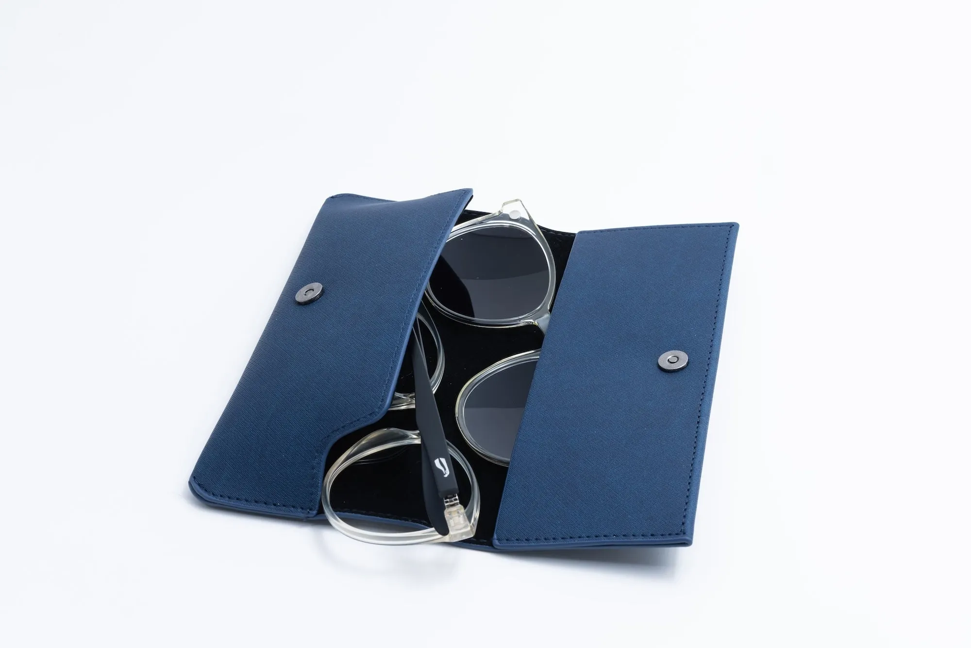 Soft Sided Magnetic Clasp Case for Eyeglasses with Clip-On Pocket