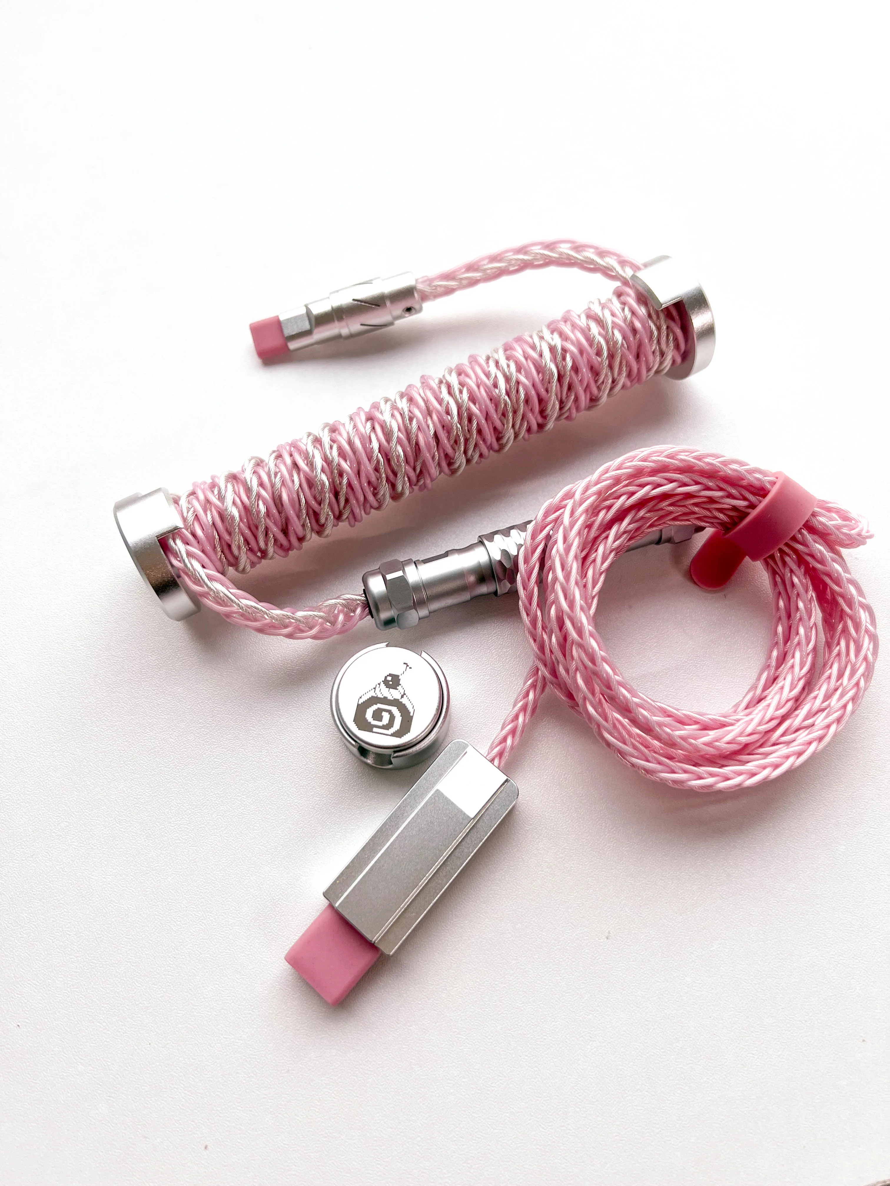 Strawberry Cake Cable